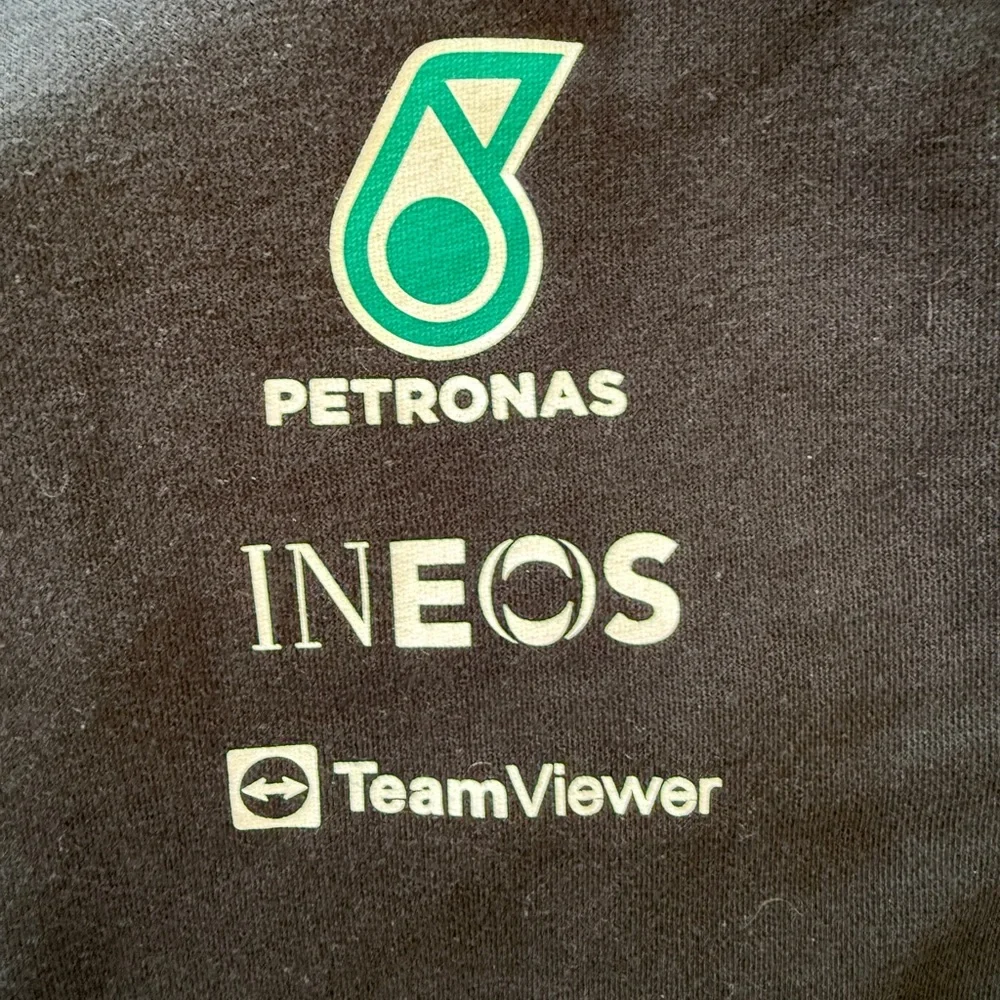 AMG Petronas Tommy Hilfiger F1 Team Hoodie Sponsor Logo  Size XL Mercedes - Picture 7 of 11